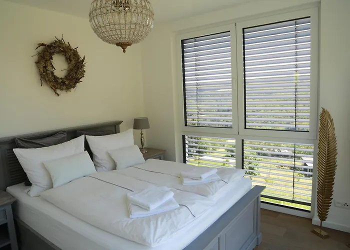 Zur Burg Olbruck Hain (Rhineland-Palatinate)